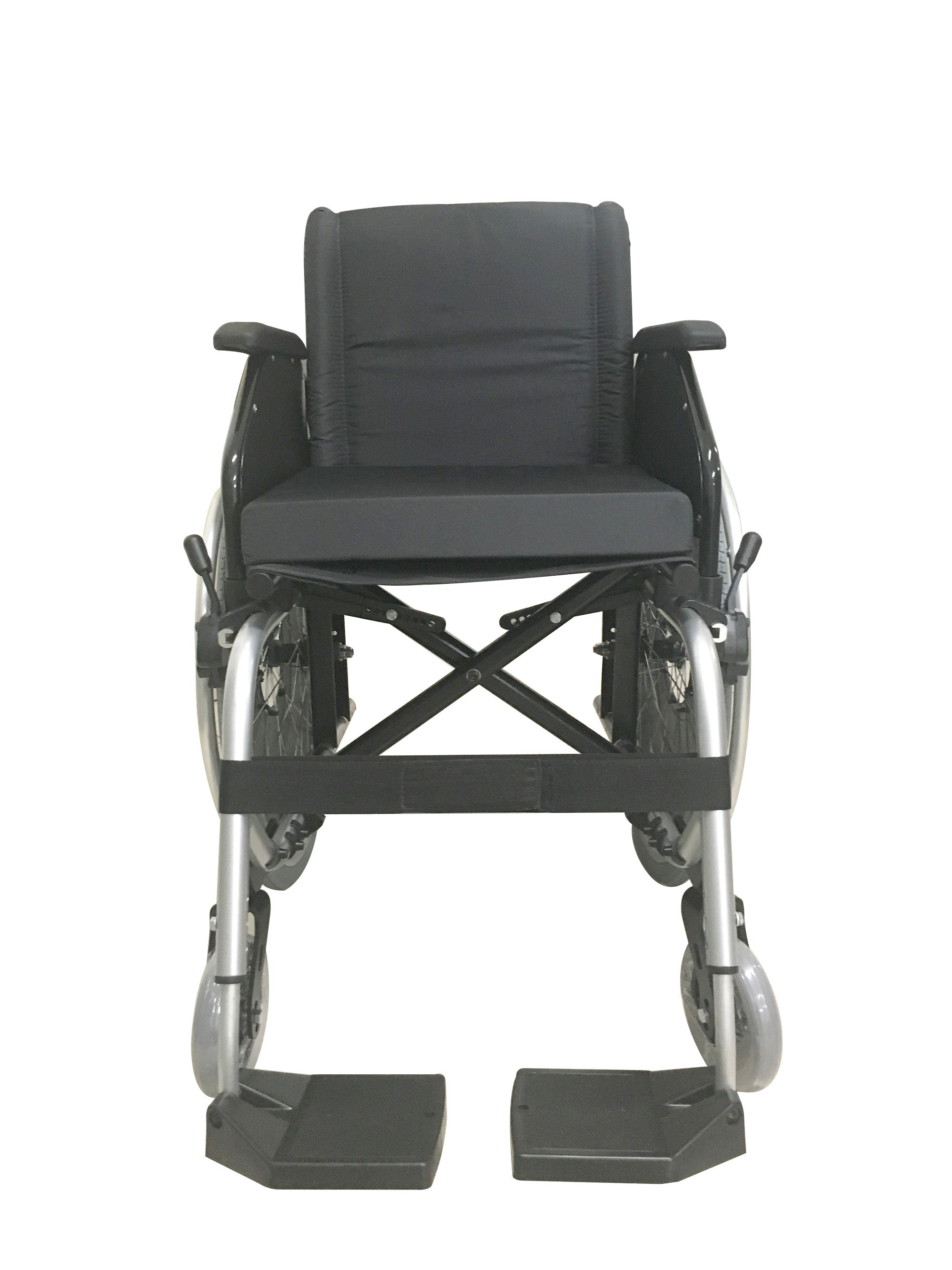Cadeira de Rodas K1 Alumínio Pedal Fixo 44cm Preta Ortobras