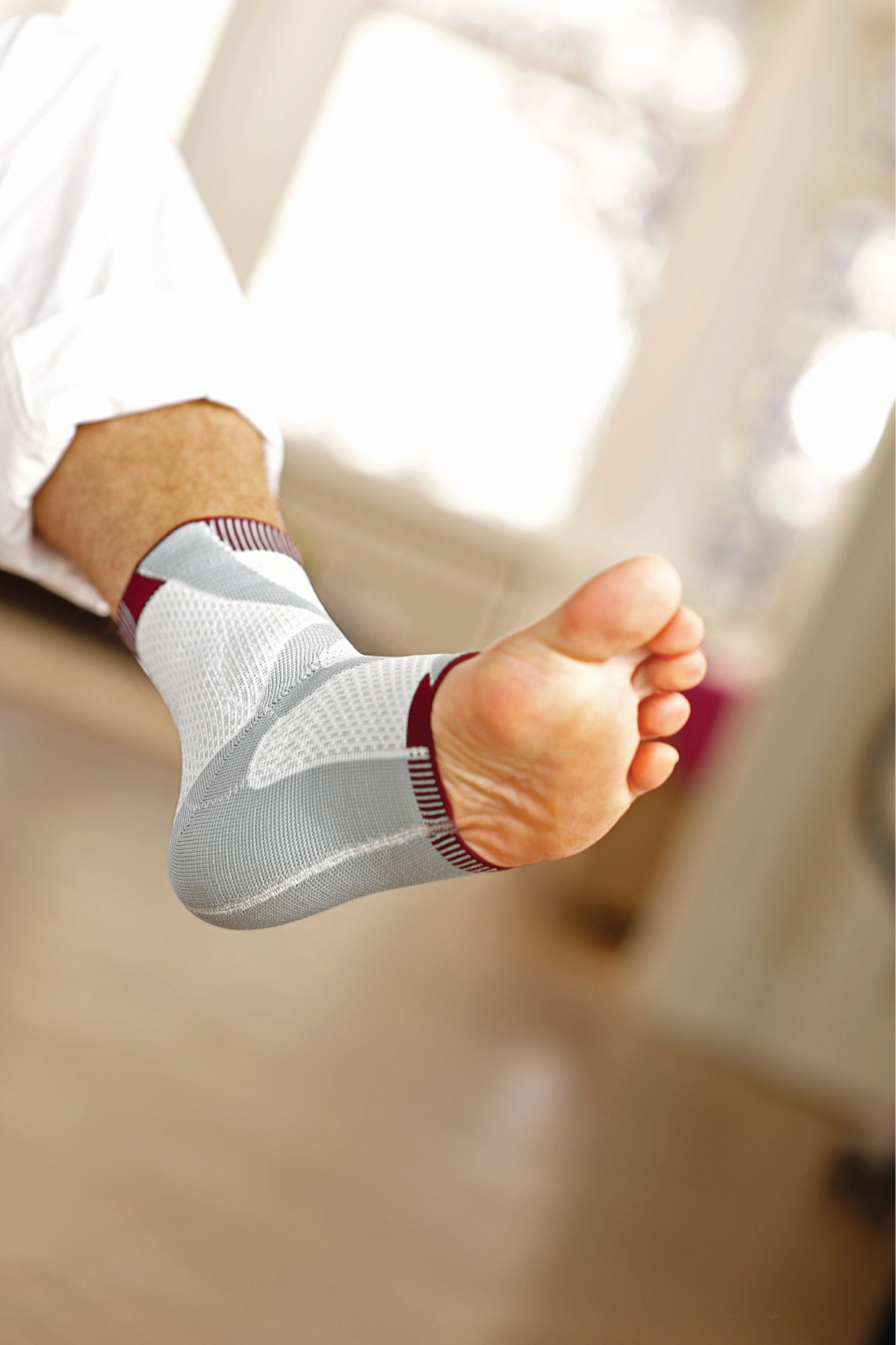 Actimove TaloMotion Suporte Premium para Tornozelo Esquerdo P BSN